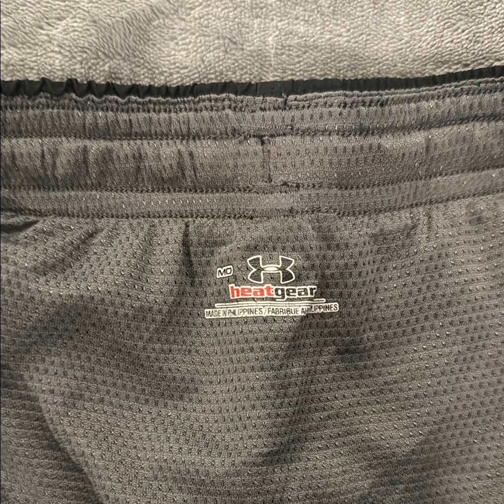 Under Armour Black and Red Running Shorts - Picture 3 of 7